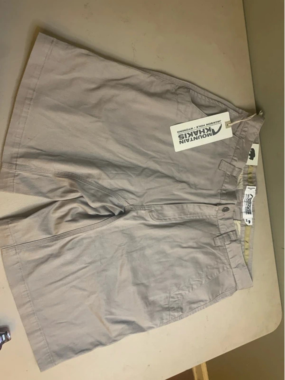 Mountain khaki relaxed fit size 34
